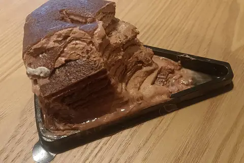 J'Adore Cakes photo 1